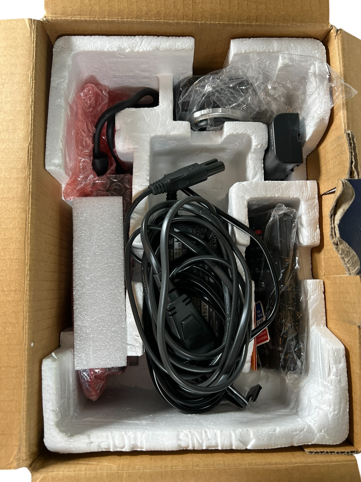 Sony DCR-TRV900E Handycam Vision 3CCD MiniDV Set-up + Death Lens Fisheye (43–52 mm)