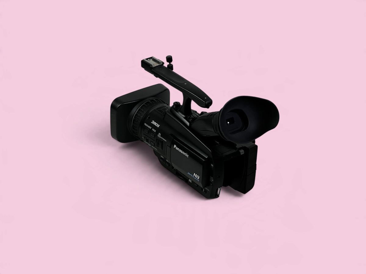 Panasonic AG-HMC41EJ Full HD AVCCAM Camcorder 3892H