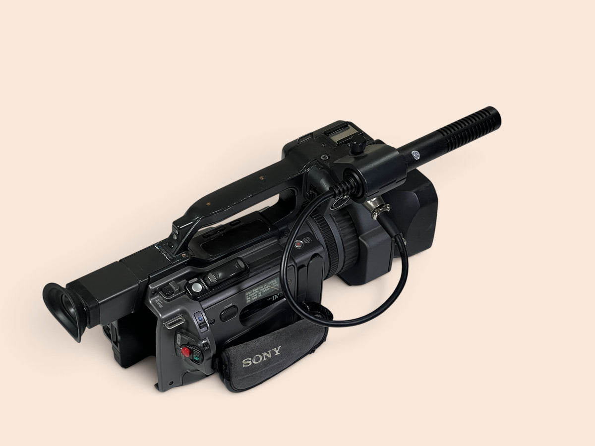 Sony DSR-PD150P 3CCD DVCAM MiniDV Camcorder PAL Serviced ✨