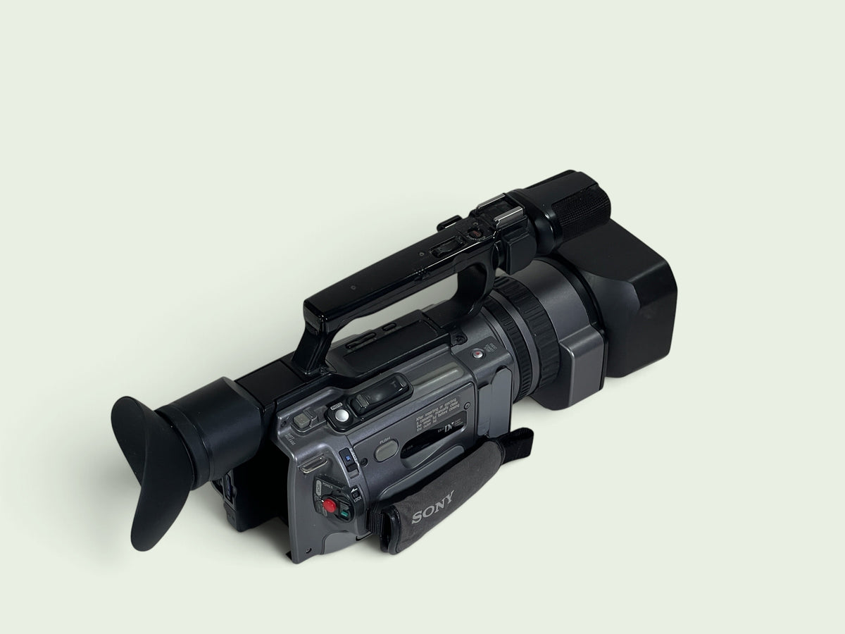 SONY DCR-VX2100E Camcorder PAL - Serviced ✨ OVP