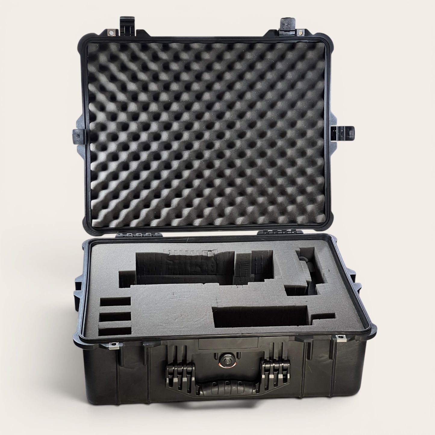 Peli 1600 Protector Case with Custom Foam – Black