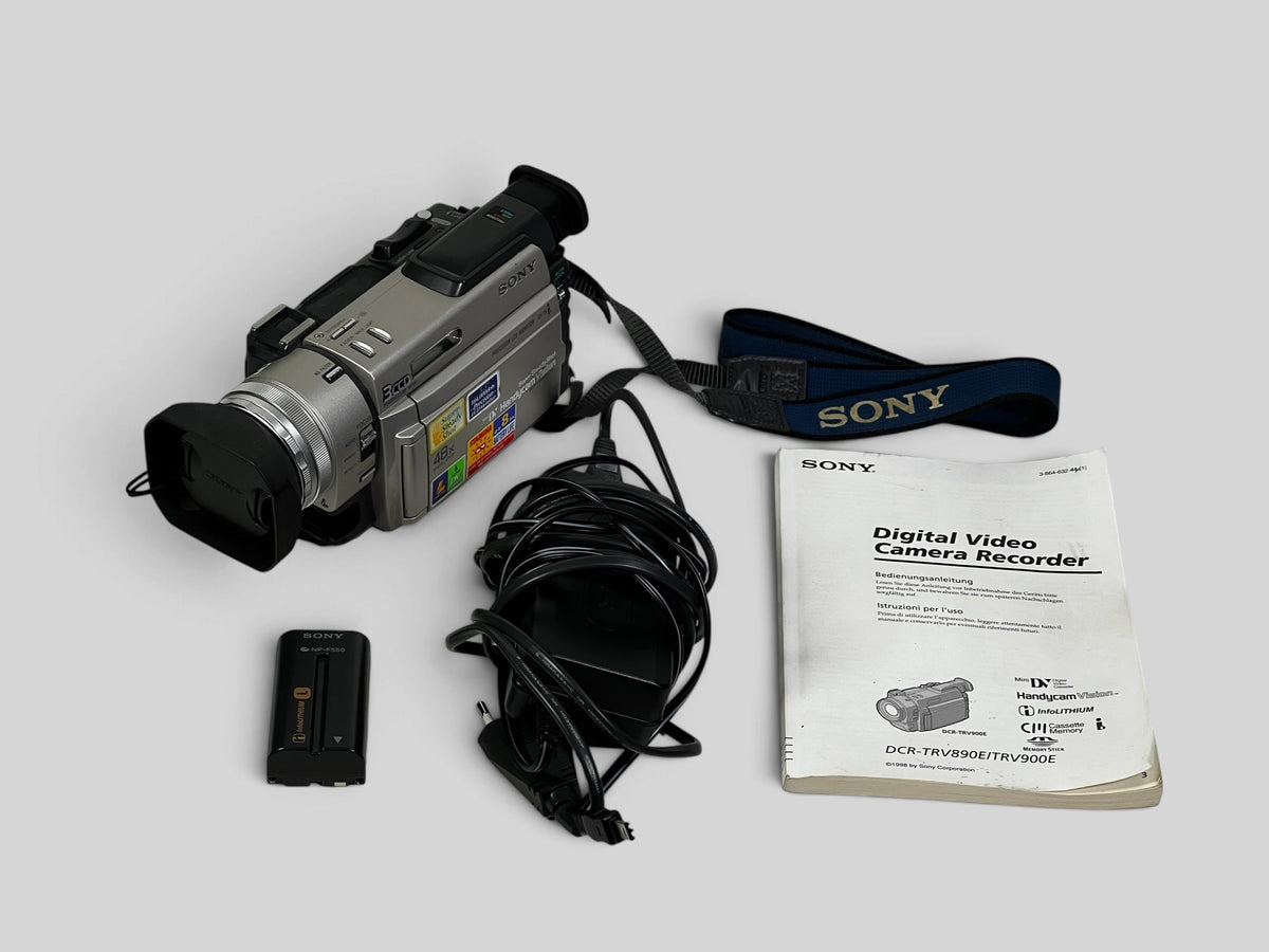 Sony DCR-TRV900E 3CCD MiniDV Camcorder PAL - Serviced ✨