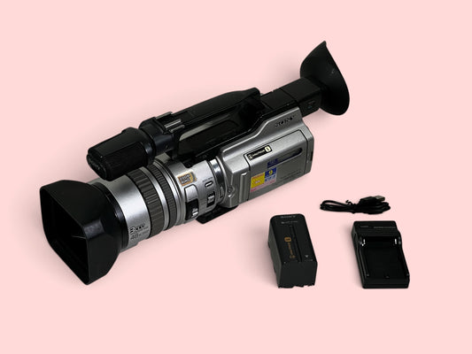 Sony DCR-VX2000E MiniDV Camcorder - Serviced ✨