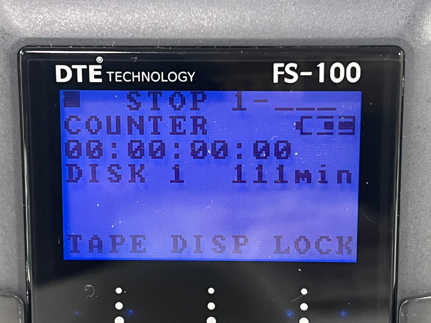 Focus FS-100 FireStore Portable Firewire DTE Recorder DV / HDV