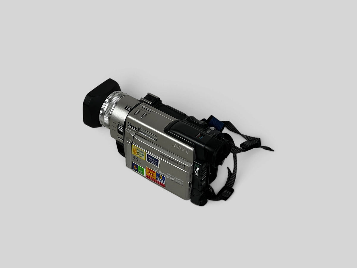 Sony DCR-TRV900E 3CCD MiniDV Camcorder PAL - Serviced ✨